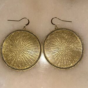 Gold round disc earrings w/ slight rhinestone rim